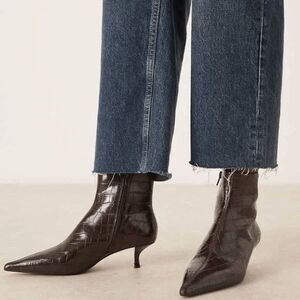 MNG BY MANGO Croc Embossed Booties sz 39 US 8.5 NEW